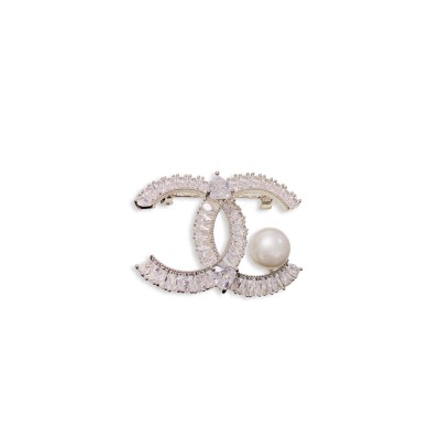 CHANEL CC PEARL BROOCH 423421